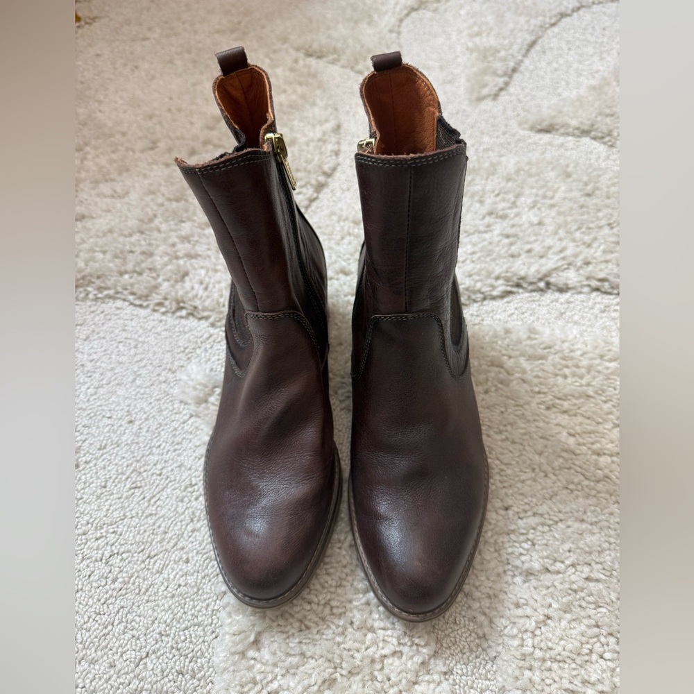 Pikolinos Women’s Leather Ankle Boots